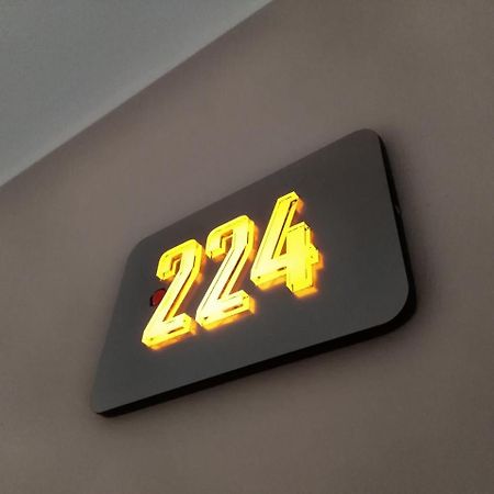Hotel Некла Экстерьер фото